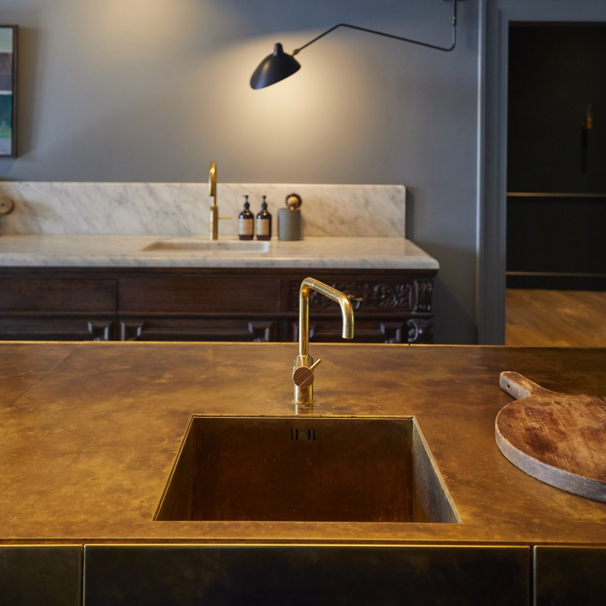 brass island sink